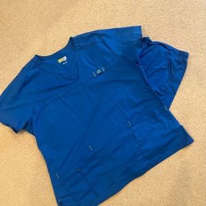 Wonderwink scrub set